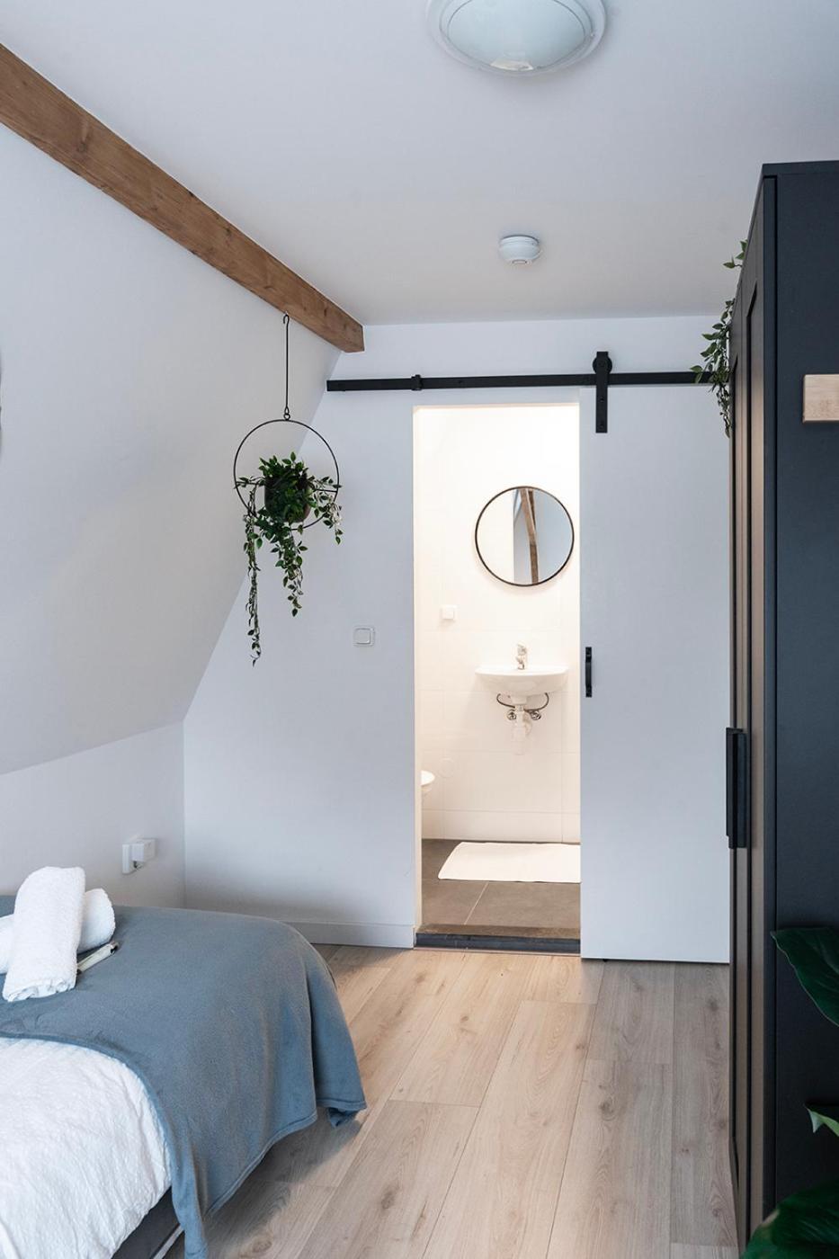 Newly Renovated With Kitchen Access Ferienhaus *