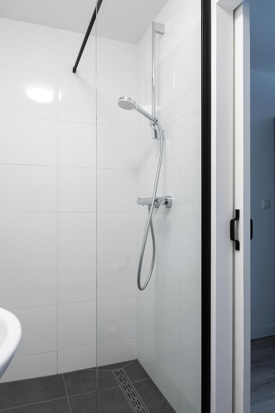 Newly Renovated With Kitchen Access Ferienhaus